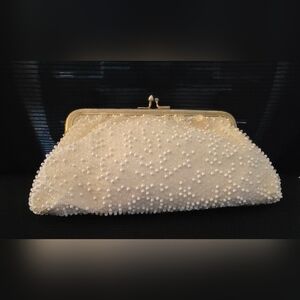 Like New- Vintage Beaded Clutch Purse